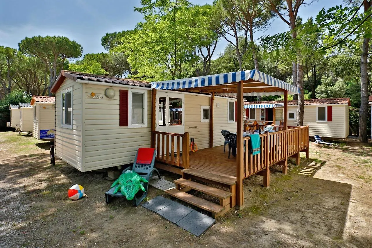 Albatross Mobile Homes On Camping Waikiki contacts
